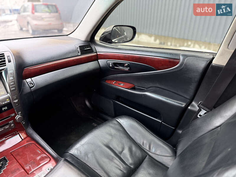Седан Lexus LS 2007 в Хмельницком фото 29 Седан Lexus LS 2007 в Хмельницком