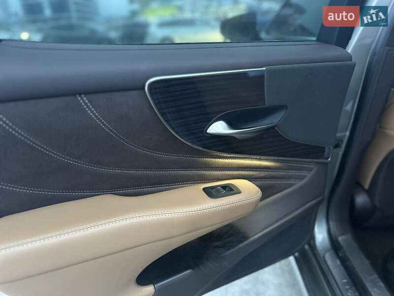 Седан Lexus LS 2019 в Києві фото 14 Седан Lexus LS 2019 в Києві