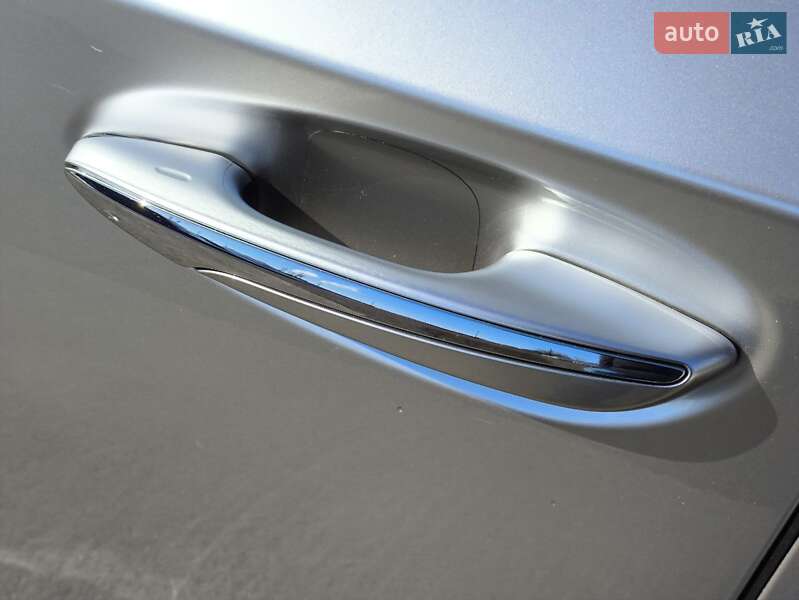 Седан Lexus LS 2021 в Києві