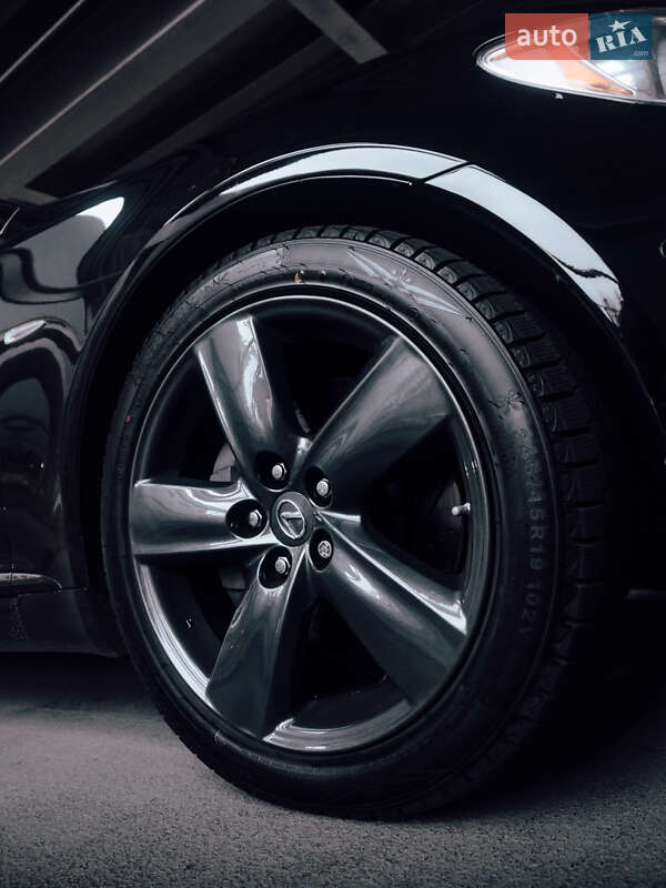 Седан Lexus LS 2007 в Киеве