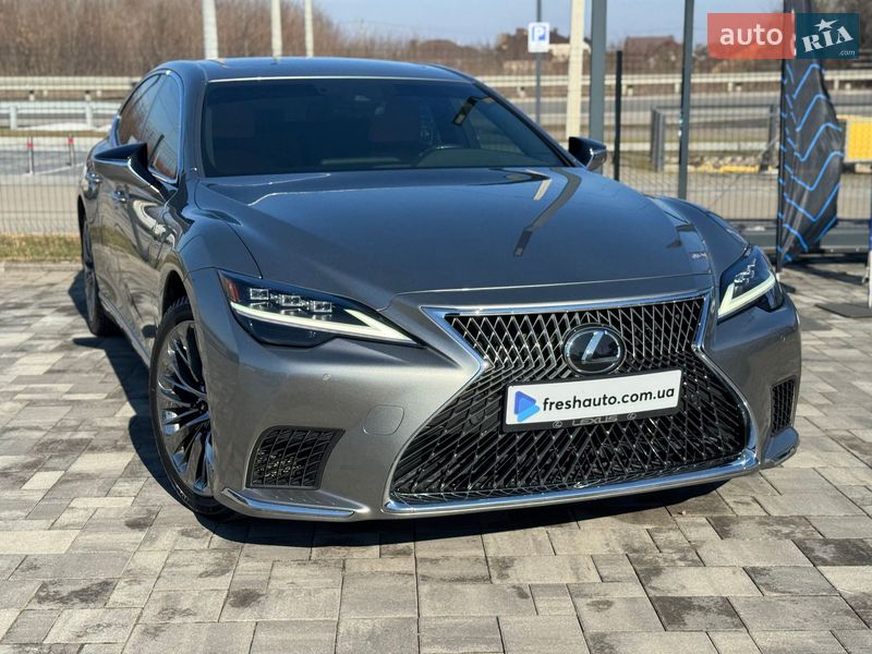 Седан Lexus LS 2022 в Ровно