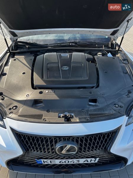 Седан Lexus LS 2019 в Одессе