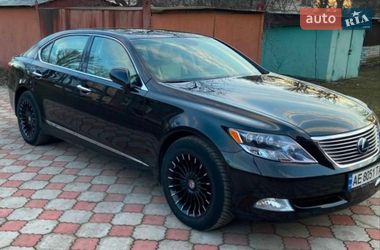 Седан Lexus LS 2008 в Апостолово