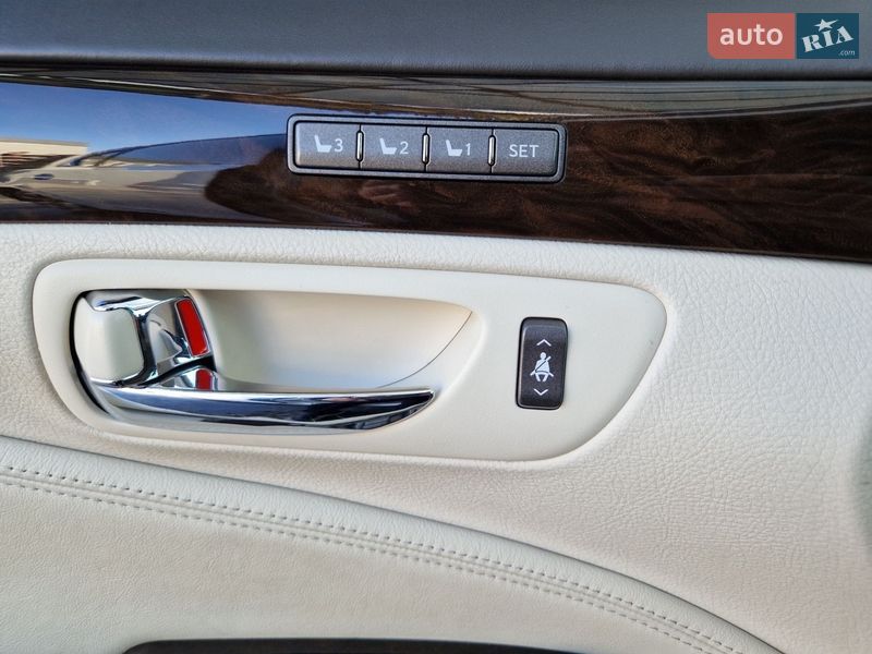 Седан Lexus LS 2007 в Броварах