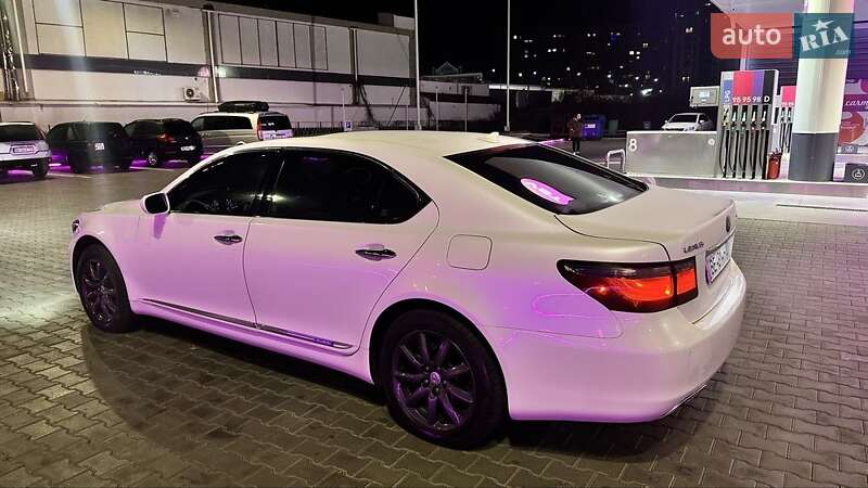 Седан Lexus LS 2007 в Одессе