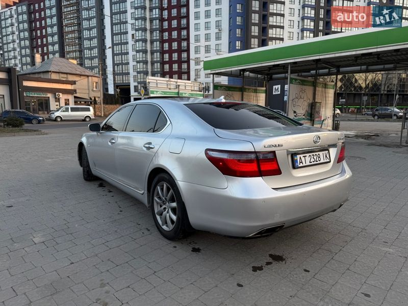 Седан Lexus LS 2007 в Ивано-Франковске