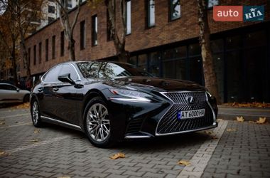 Седан Lexus LS 2018 в Ивано-Франковске