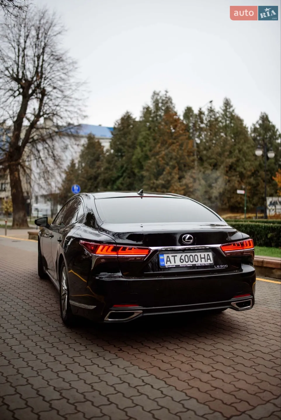 2018 Lexus LS - мініатюра 2