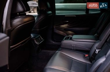 Седан Lexus LS 2018 в Ивано-Франковске