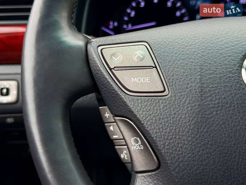 Седан Lexus LS 2007 в Києві фото 31 Седан Lexus LS 2007 в Києві