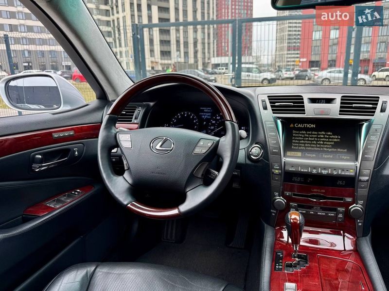 Седан Lexus LS 2007 в Києві фото 35 Седан Lexus LS 2007 в Києві