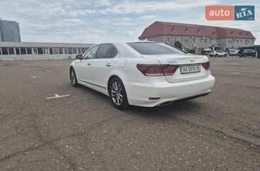 Седан Lexus LS 2013 в Киеве