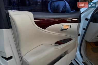 Седан Lexus LS 2010 в Сумах