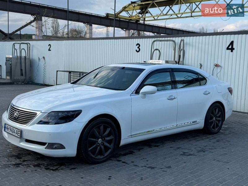 Седан Lexus LS 2007 в Одессе