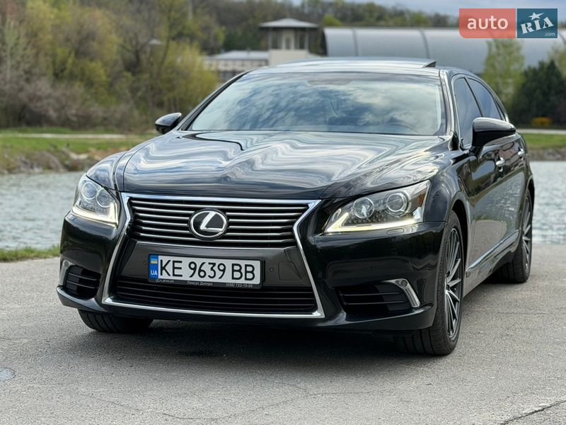 Lexus LS 2013