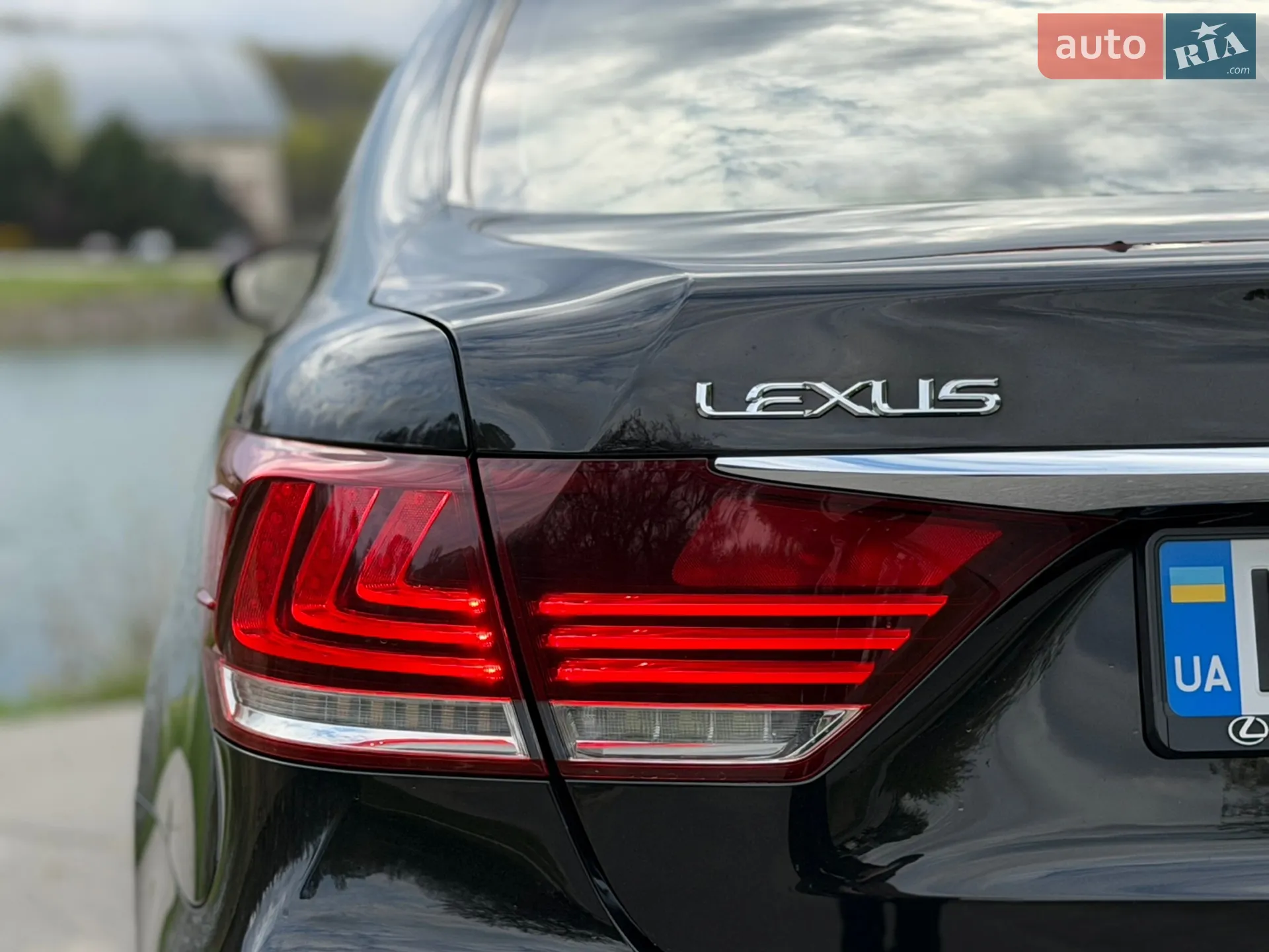 2013 Lexus LS - мініатюра 19