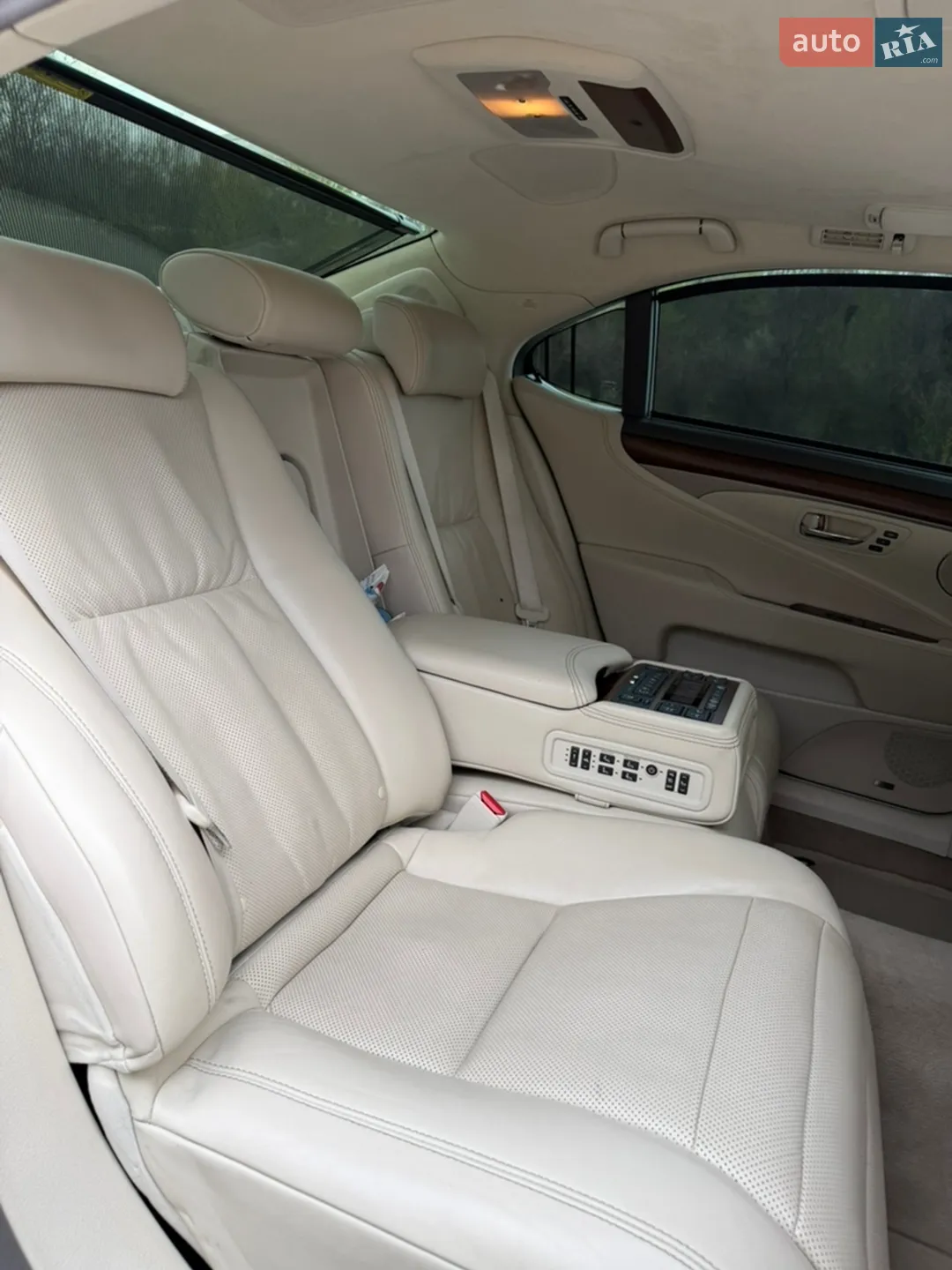 2013 Lexus LS - мініатюра 39
