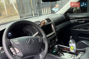 Седан Lexus LS 2007 в Киеве