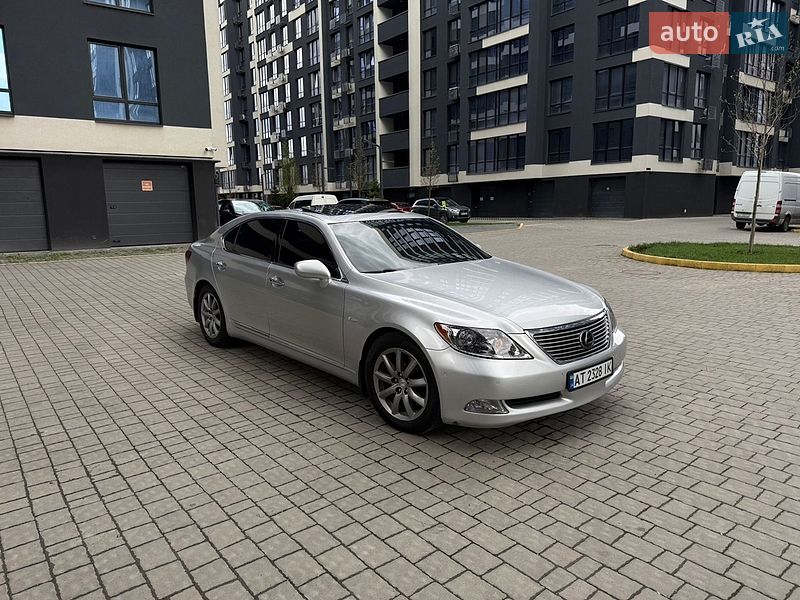 Седан Lexus LS 2007 в Ивано-Франковске