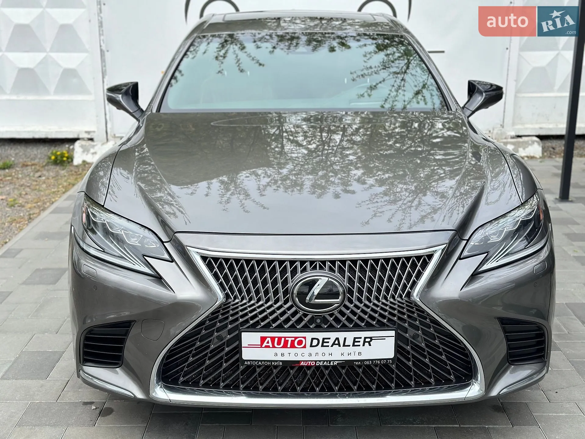 2018 Lexus LS - мініатюра 9