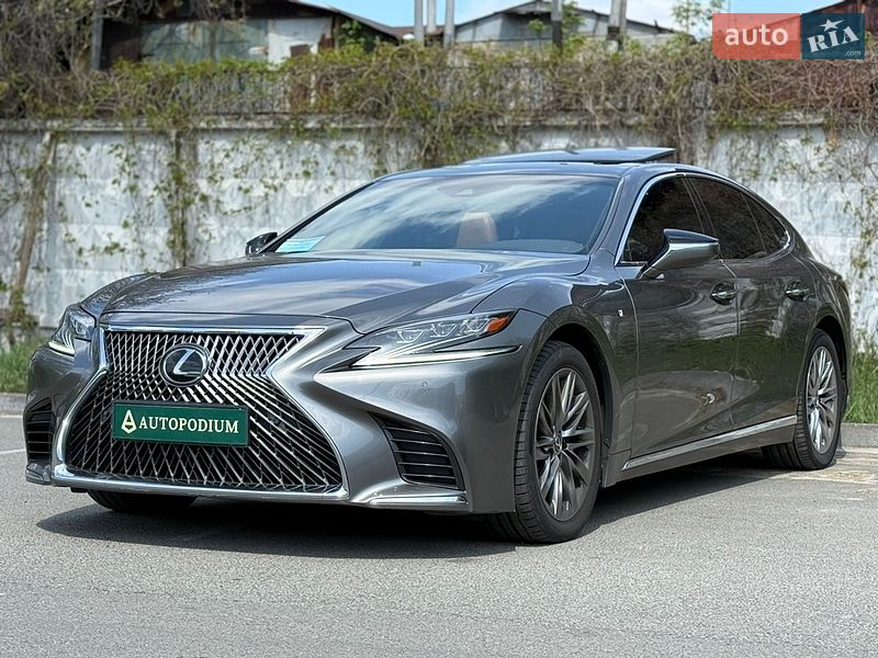 Lexus LS 2019