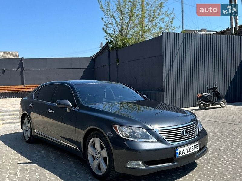 Седан Lexus LS 2007 в Врадіївці