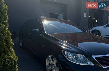 Седан Lexus LS 2007 в Луцке