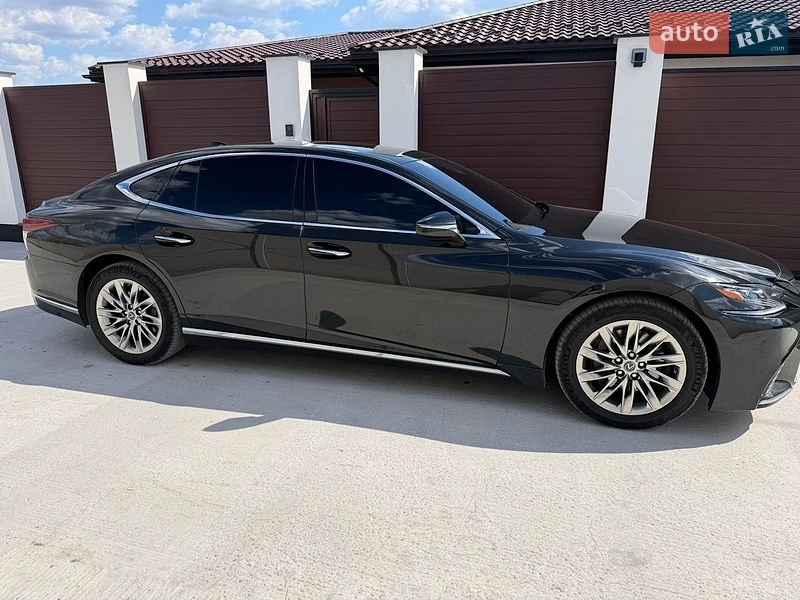 Седан Lexus LS 2018 в Житомире