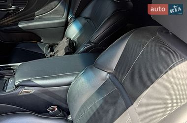 Седан Lexus LS 2018 в Житомире