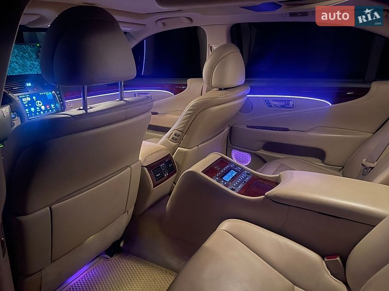 Седан Lexus LS 2007 в Киеве