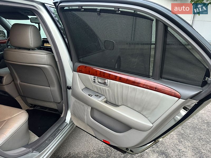 Седан Lexus LS 2001 в Киеве