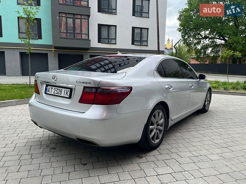 Седан Lexus LS 2007 в Івано-Франківську