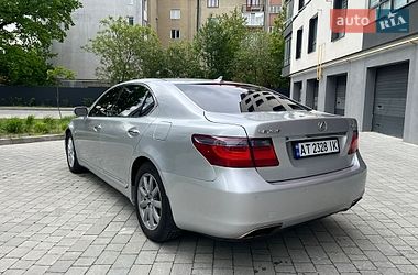 Седан Lexus LS 2007 в Івано-Франківську