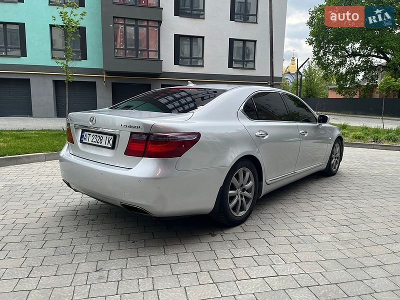 Седан Lexus LS 2007 в Івано-Франківську