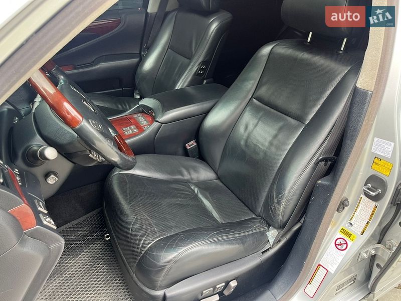 Седан Lexus LS 2007 в Івано-Франківську