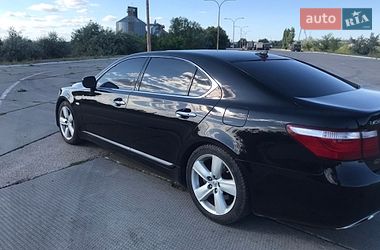 Седан Lexus LS 2007 в Новой Одессе