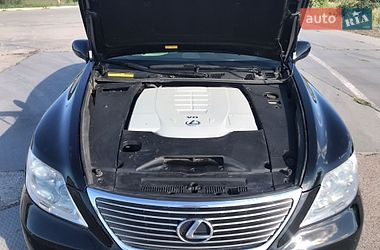 Седан Lexus LS 2007 в Новой Одессе