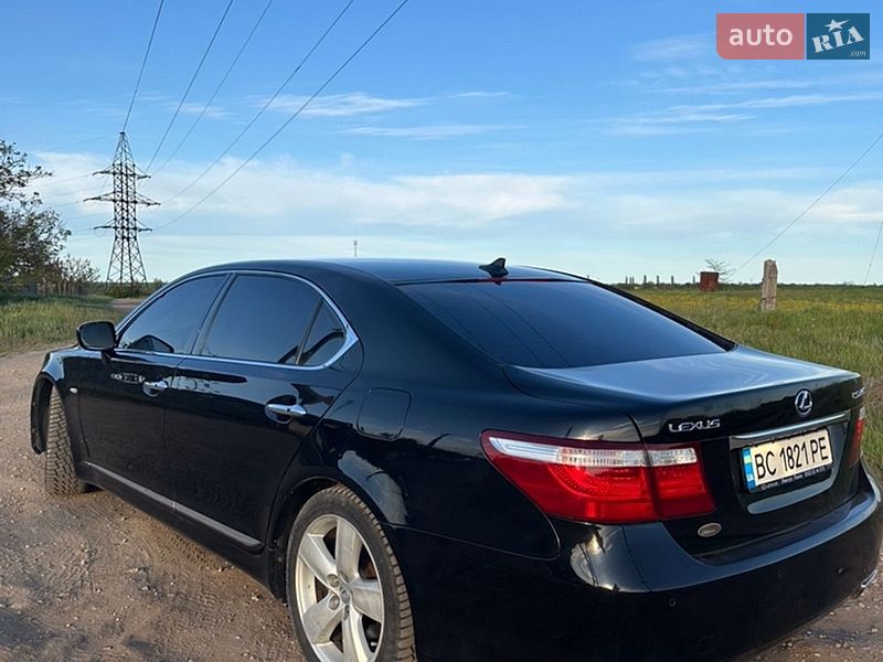 Седан Lexus LS 2007 в Новой Одессе