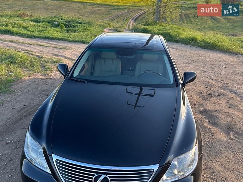 Седан Lexus LS 2007 в Новой Одессе