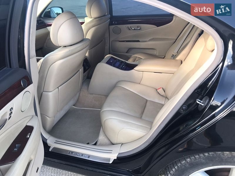 Седан Lexus LS 2007 в Новой Одессе