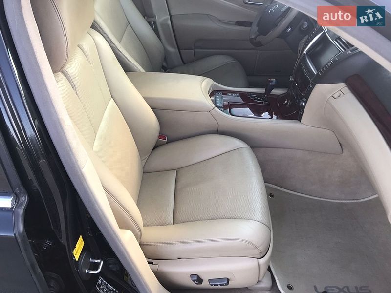 Седан Lexus LS 2007 в Новой Одессе