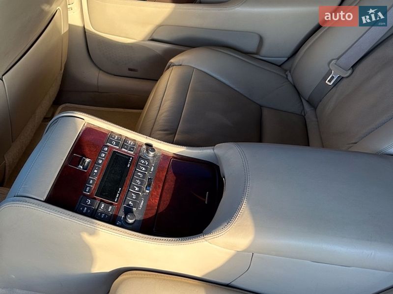 Седан Lexus LS 2007 в Новой Одессе