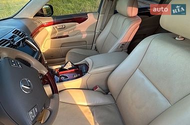 Седан Lexus LS 2007 в Новой Одессе