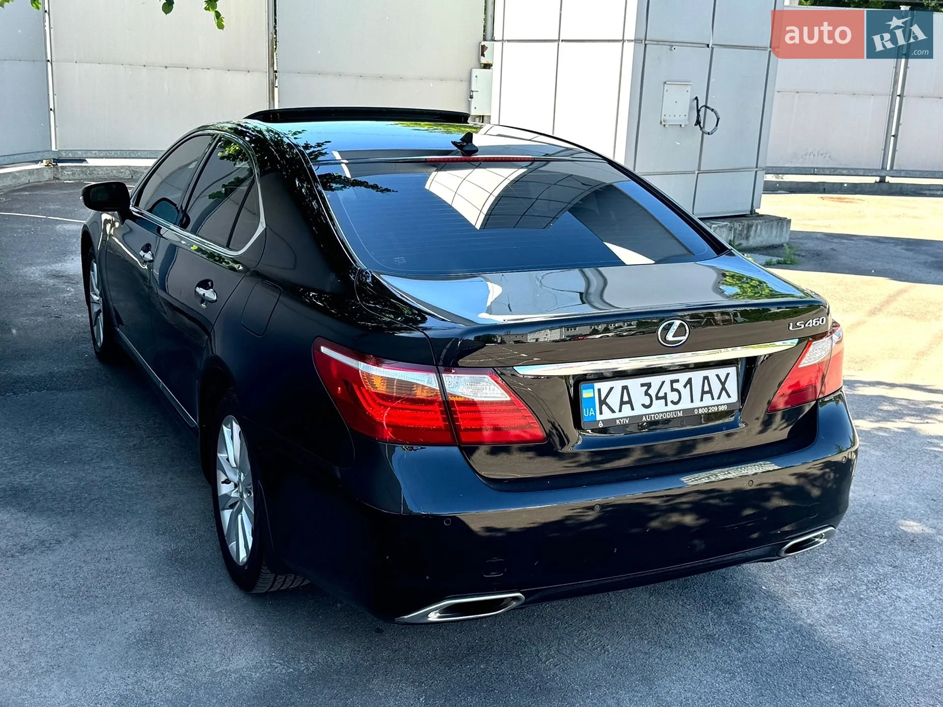 2011 Lexus LS - мініатюра 9
