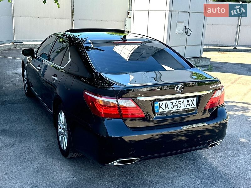 Седан Lexus LS 2011 в Киеве