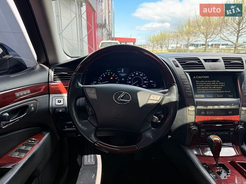 Седан Lexus LS 2007 в Києві фото 21 Седан Lexus LS 2007 в Києві