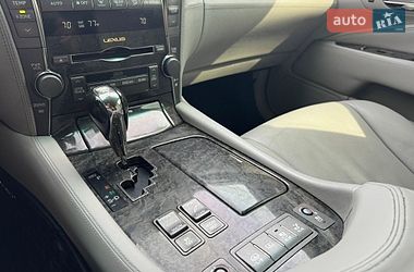 Седан Lexus LS 2007 в Львові