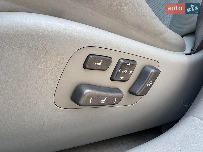 Седан Lexus LS 2007 в Львові