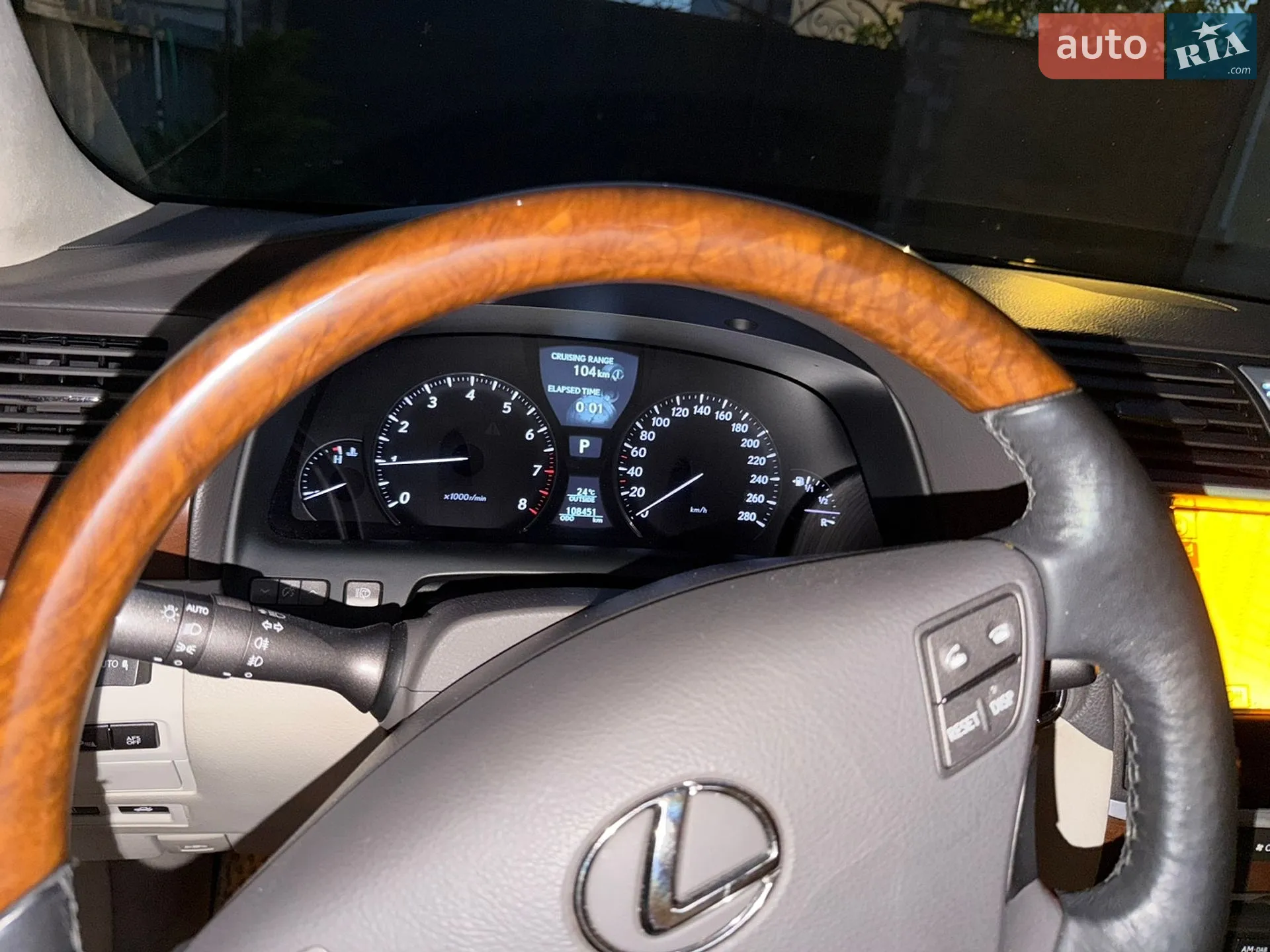 2011 Lexus LS - мініатюра 5