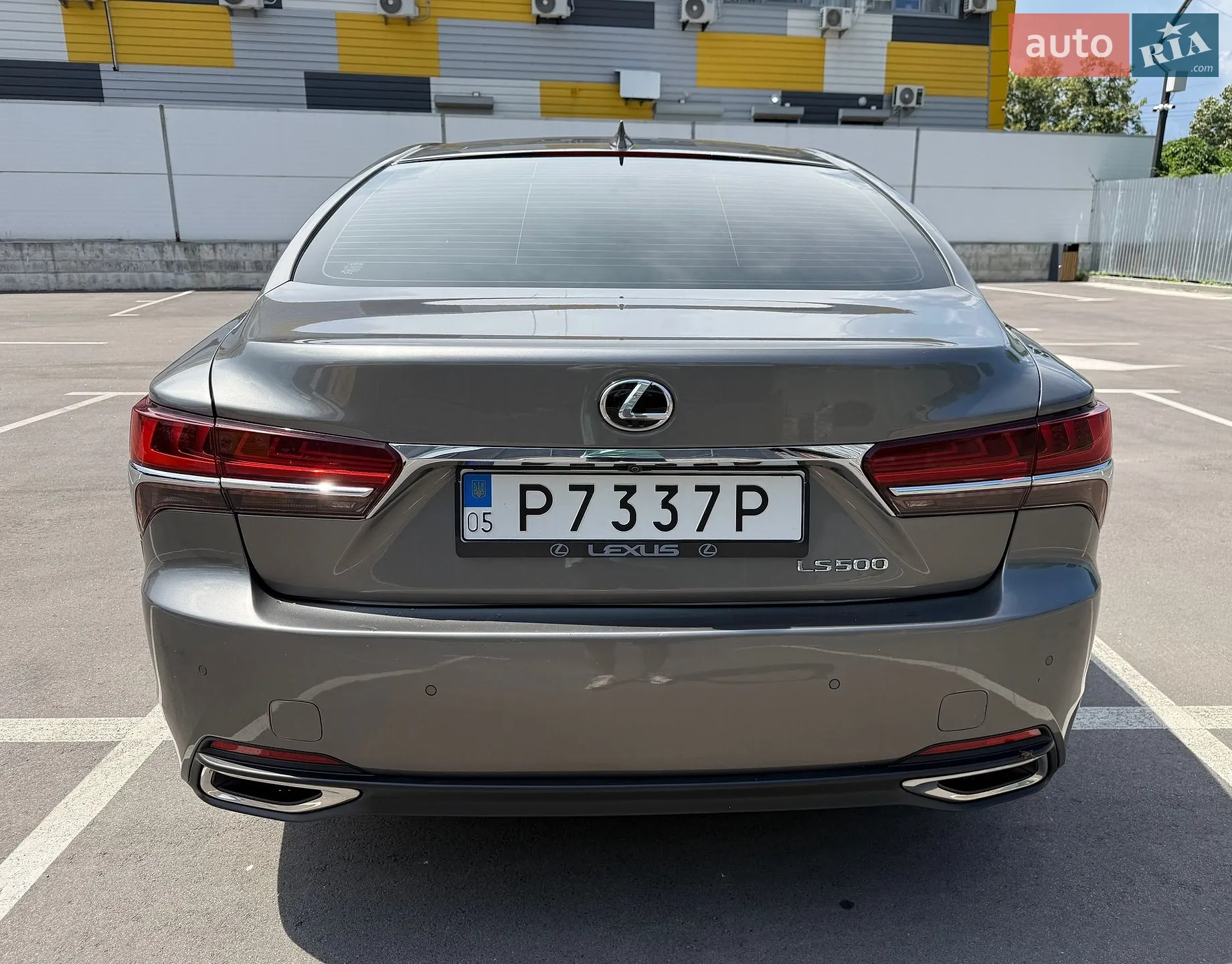 2018 Lexus LS - мініатюра 17